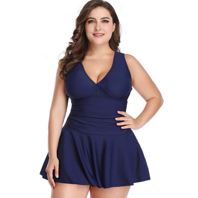 Shapewear-Bademode für Plus-Size Frauen: Trends 2024